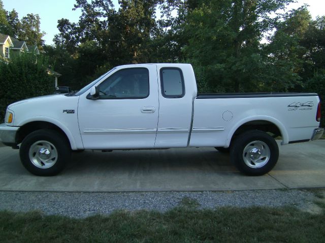 1997 Ford F150 XS Sport Utility 4D