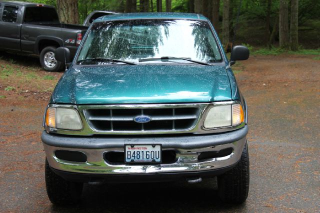 1997 Ford F150 DVD NAV ROOF