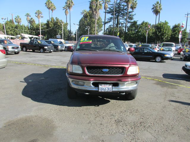 1997 Ford F150 4dr Pick Up