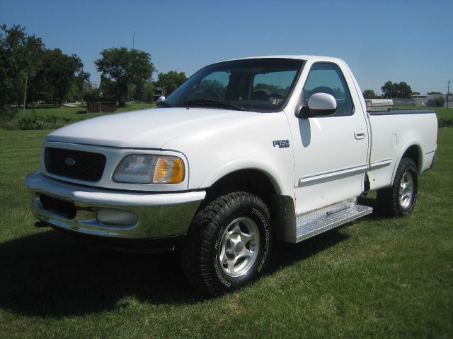 1997 Ford F150 1500 LT 4WD