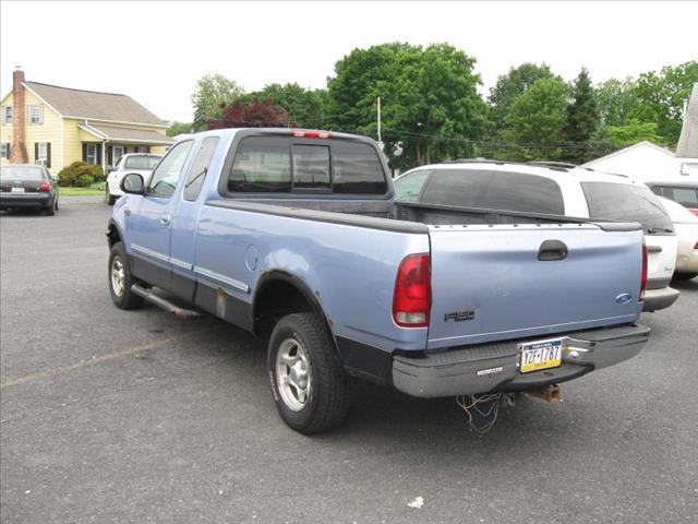 1997 Ford F150 2dr Cpe Base
