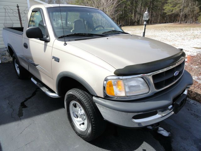 1997 Ford F150 1500 LT 4WD