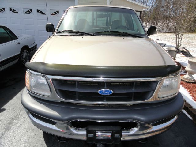 1997 Ford F150 1500 LT 4WD