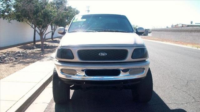 1998 Ford F150 CREW CAB 2WD 143.5wb
