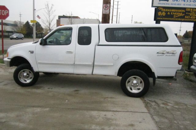 1998 Ford F150 SE Well Kept Alloy Wheels