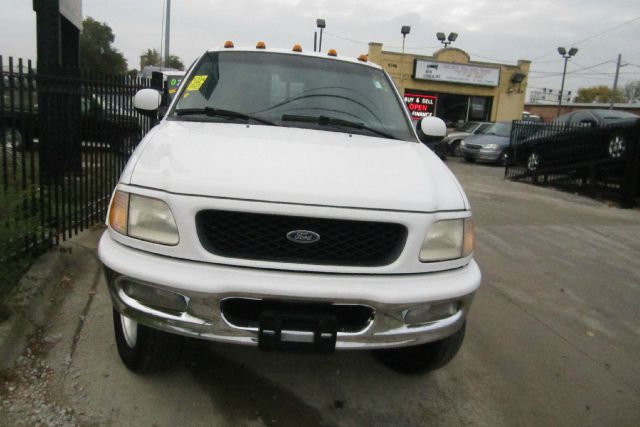 1998 Ford F150 SE Well Kept Alloy Wheels