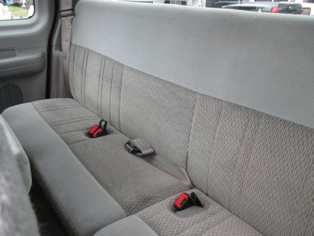 1998 Ford F150 SLT 1 Ton Dually 4dr 35