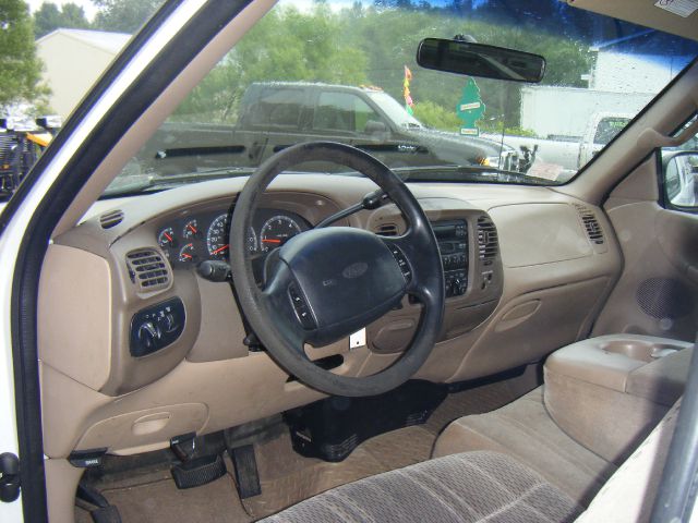 1998 Ford F150 AWD 4dr Base 4x4 SUV