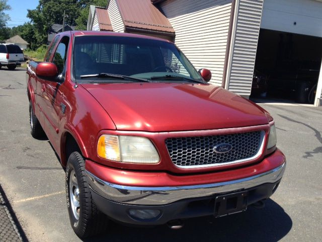 1999 Ford F150 SE Well Kept Alloy Wheels