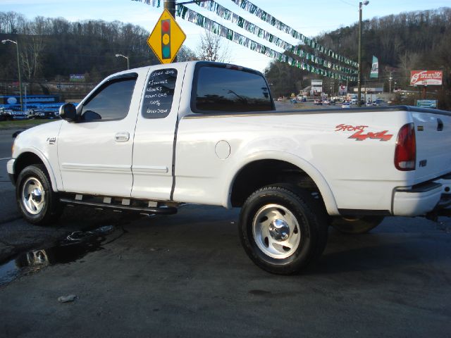 1999 Ford F150 2+2 Launch Edition
