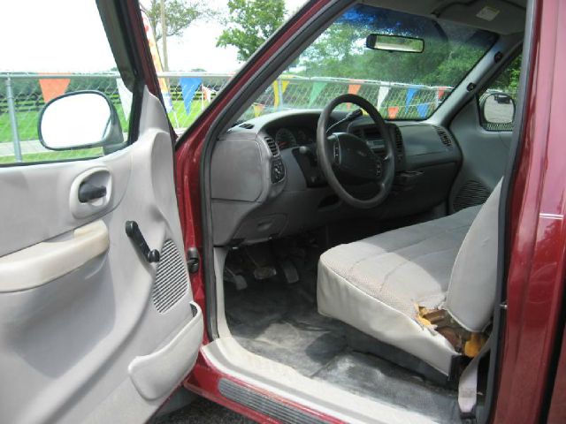 1999 Ford F150 103 WB XLT