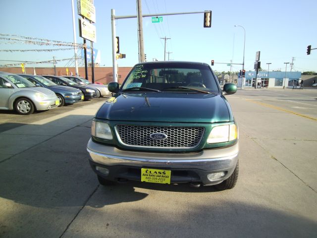 1999 Ford F150 Crew Cab 143.5 WB 4WD SLT