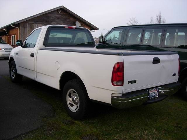 1999 Ford F150 Extended LS