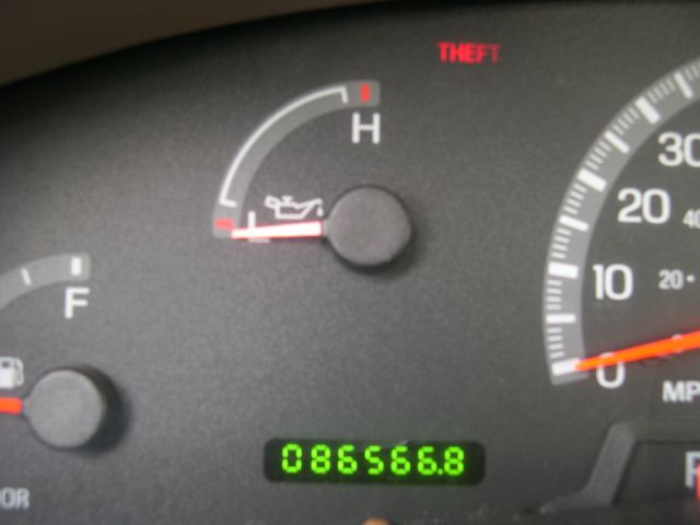 1999 Ford F150 2dr Reg Cab 135 WB Truck