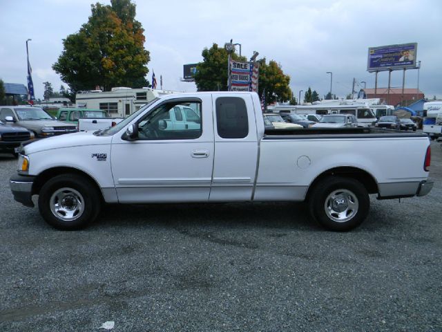 1999 Ford F150 XLT Supercrew Short Bed 2WD