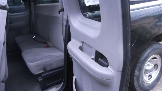 1999 Ford F150 Extended LS