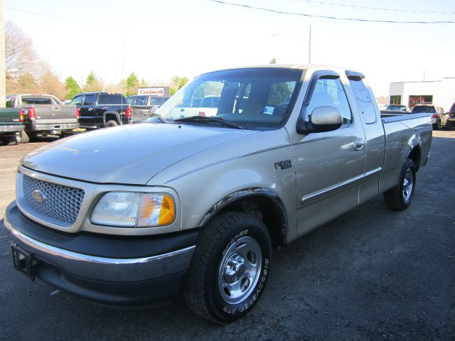 1999 Ford F150 XLT Supercrew Short Bed 2WD