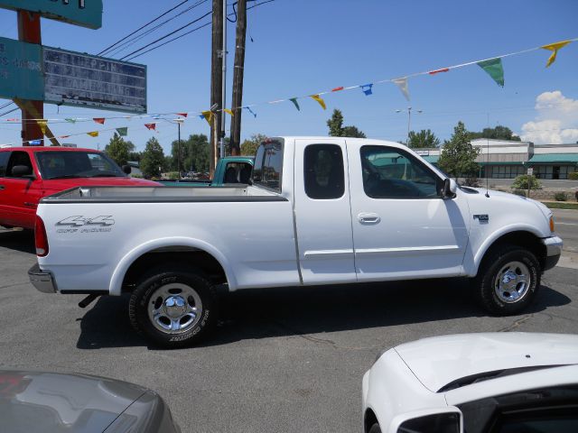 1999 Ford F150 SLT 1 Ton Dually 4dr 35