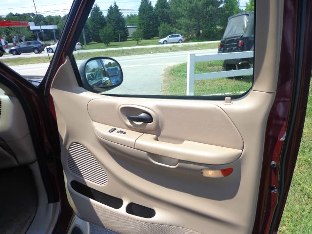 1999 Ford F150 Executive L