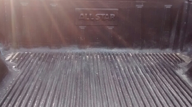 2000 Ford F150 XL 2WD Reg Cab