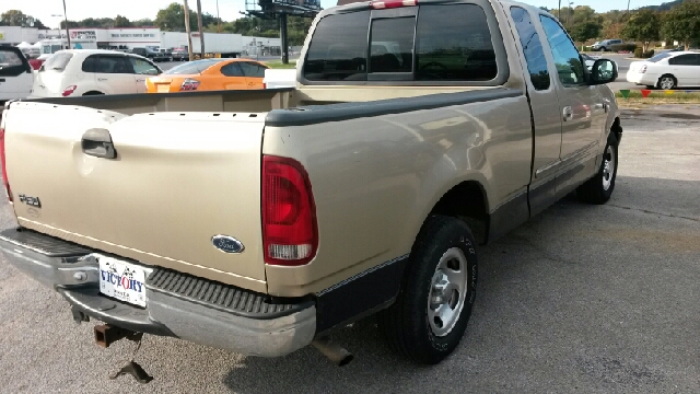 2000 Ford F150 ESi
