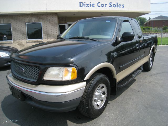 2000 Ford F150 Executive L