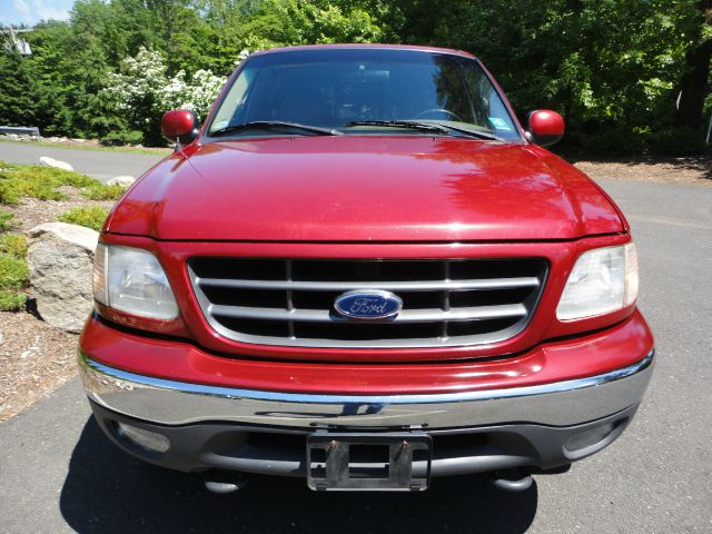 2000 Ford F150 SE Well Kept Alloy Wheels