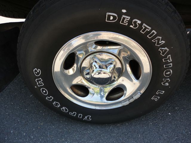 2000 Ford F150 SE Well Kept Alloy Wheels