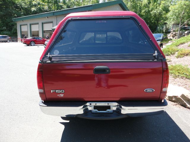 2000 Ford F150 SE Well Kept Alloy Wheels