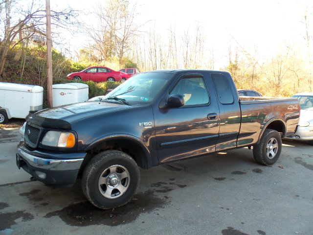 2000 Ford F150 SE Well Kept Alloy Wheels