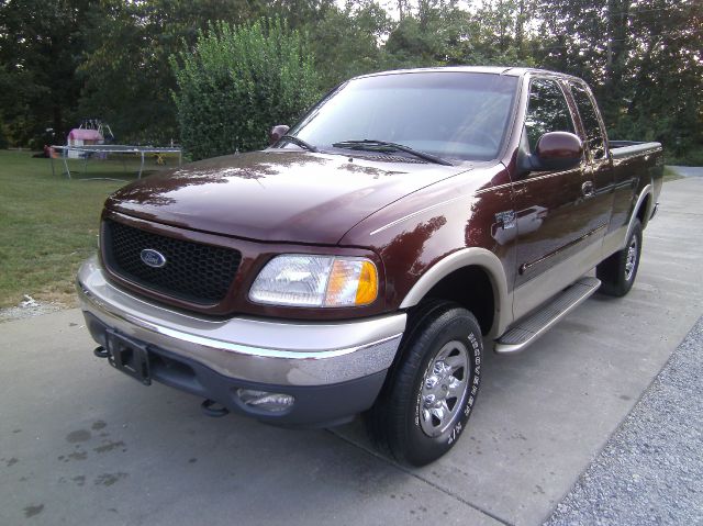 2000 Ford F150 SLT 1 Ton Dually 4dr 35