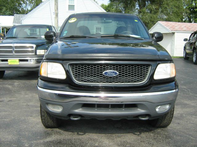 2000 Ford F150 SLT 1 Ton Dually 4dr 35