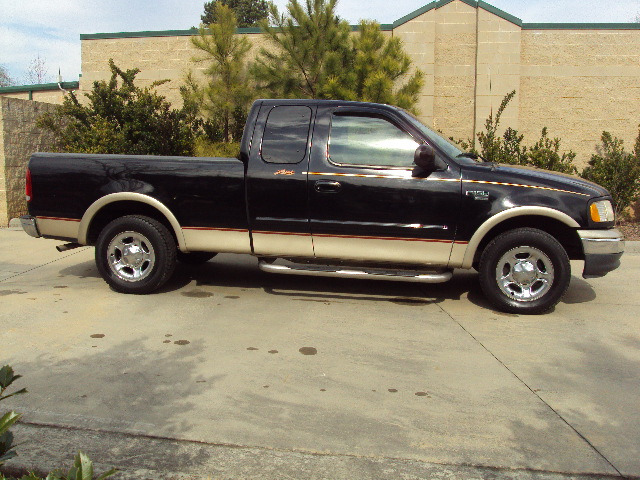 2000 Ford F150 Executive L