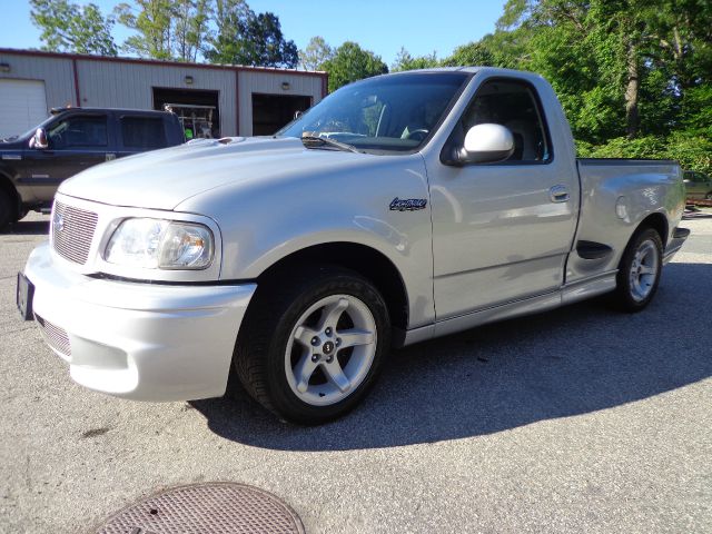 2000 Ford F150 LT Crew Cab