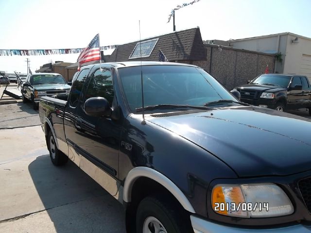 2000 Ford F150 Reg Cab 108 WB