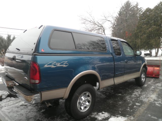 2000 Ford F150 SE Well Kept Alloy Wheels