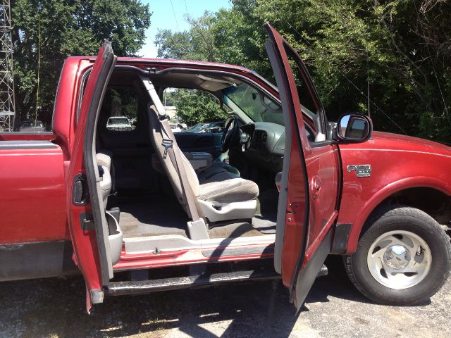 2000 Ford F150 SLT 1 Ton Dually 4dr 35