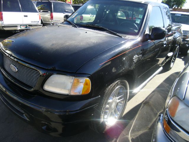 2000 Ford F150 2004 Nissan S