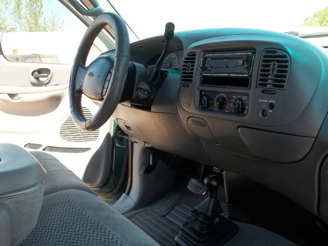 2000 Ford F150 XLT Super Cab 4dr FX4 OFF RD
