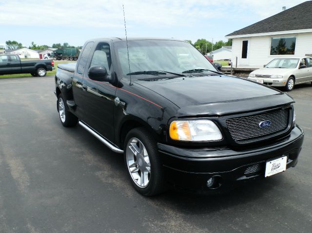 2000 Ford F150 2004 Nissan S