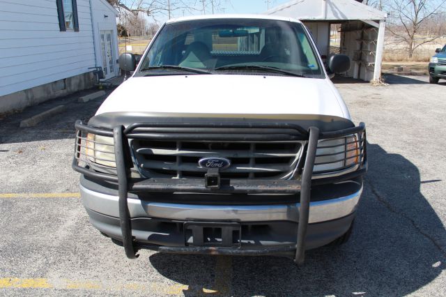 2000 Ford F150 Extended LS
