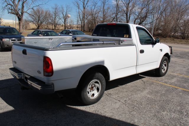 2000 Ford F150 Extended LS