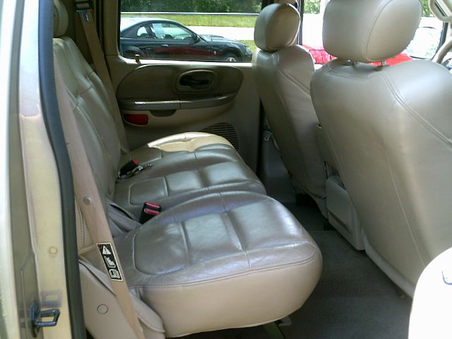 2001 Ford F150 Club Cab 131 WB