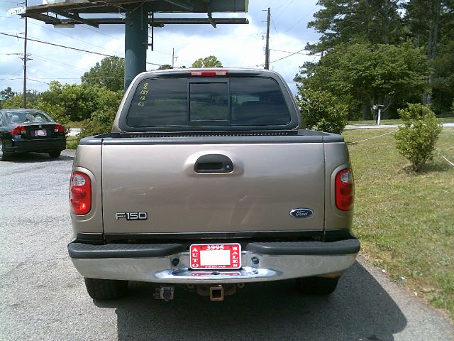 2001 Ford F150 Club Cab 131 WB