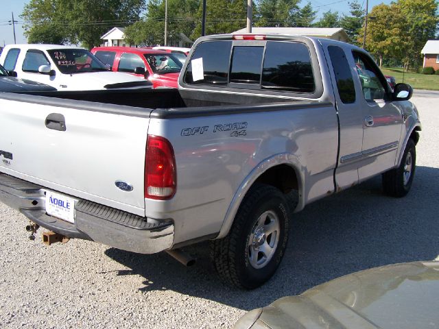 2001 Ford F150 SLT 1 Ton Dually 4dr 35