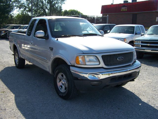 2001 Ford F150 SLT 1 Ton Dually 4dr 35