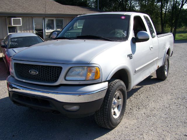 2001 Ford F150 SLT 1 Ton Dually 4dr 35