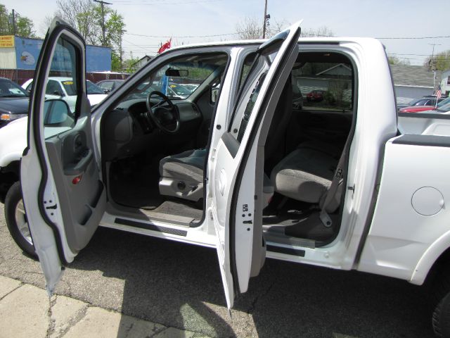 2001 Ford F150 XLT Supercrew Short Bed 2WD