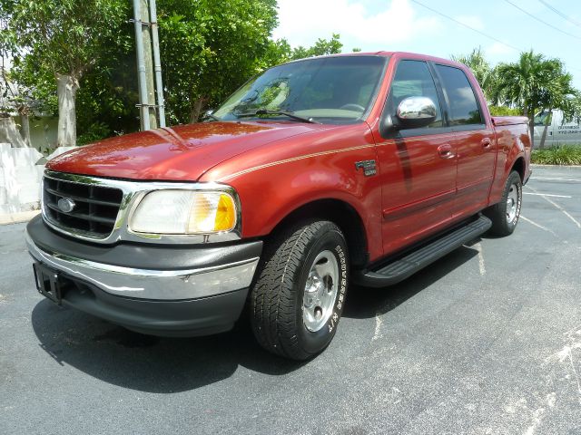 2001 Ford F150 SL Short Bed 2WD