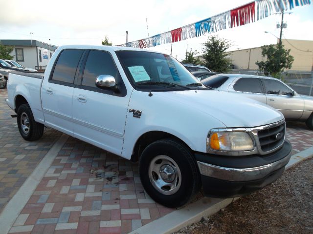 2001 Ford F150 SL Short Bed 2WD